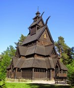 Stabkirche im Freilichtmuseum von Oslo