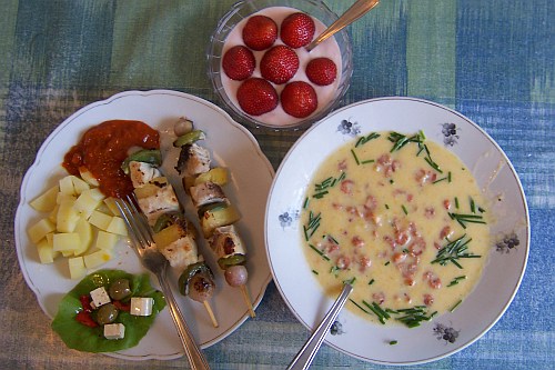 Kartoffelcremesuppe mit Nordseekrabben