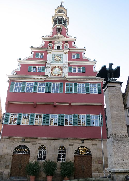 Das ganze Rathaus