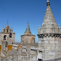 Évora Bild